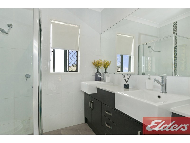 370 Peppertree Drive, Jimboomba QLD 4280