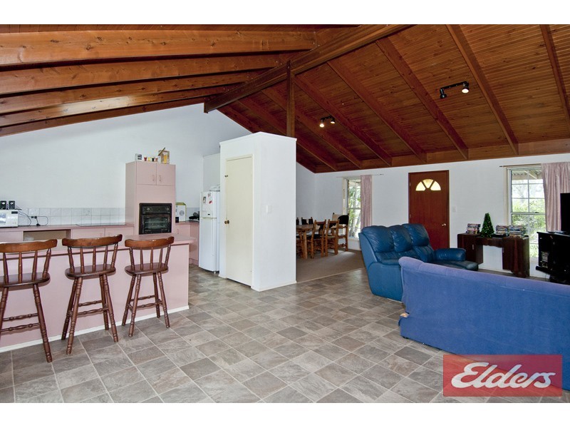 2 Sheen Road, Woodhill QLD 4285