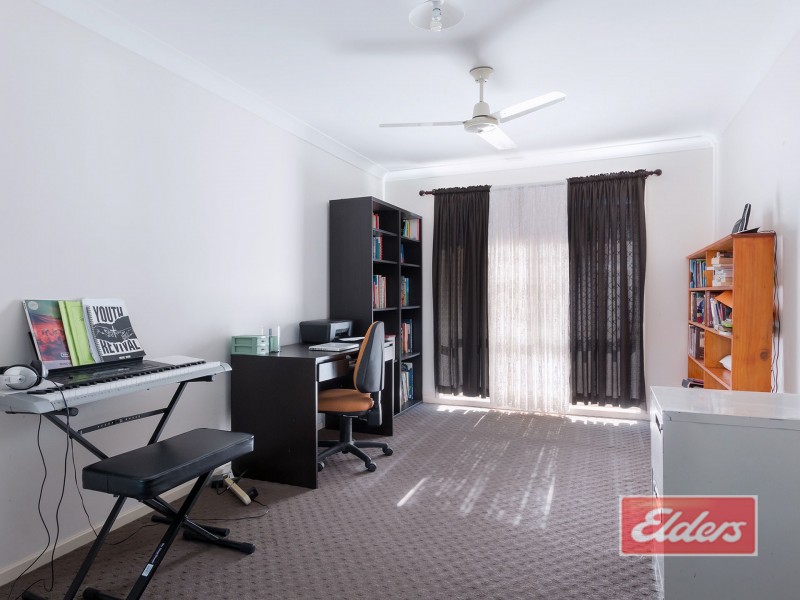 4 Range Court, Jimboomba QLD 4280