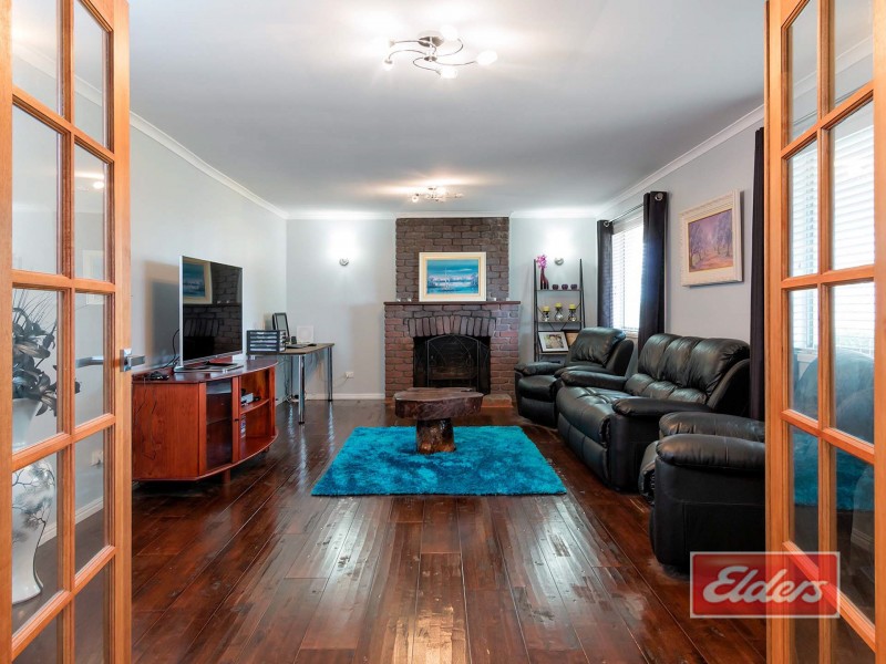 125 Clifton Drive, North Maclean QLD 4280