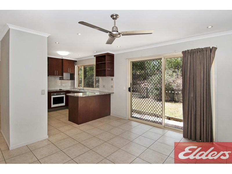 8 Hickory Place, Cedar Grove QLD 4285