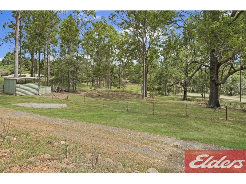 8 Hickory Place, Cedar Grove QLD 4285