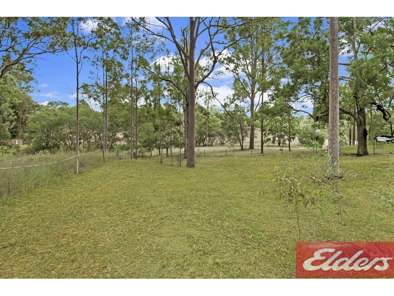 8 Hickory Place, Cedar Grove QLD 4285