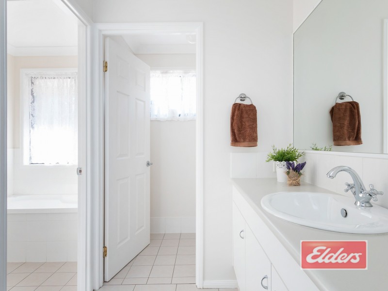 28 Cottonwood Street, Jimboomba QLD 4280