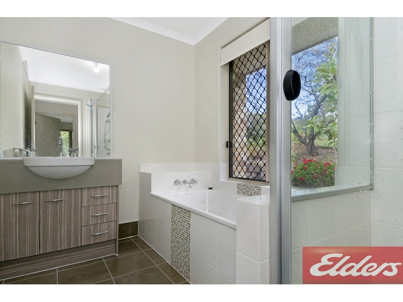 14 Cedarwood Close, Woodhill QLD 4285