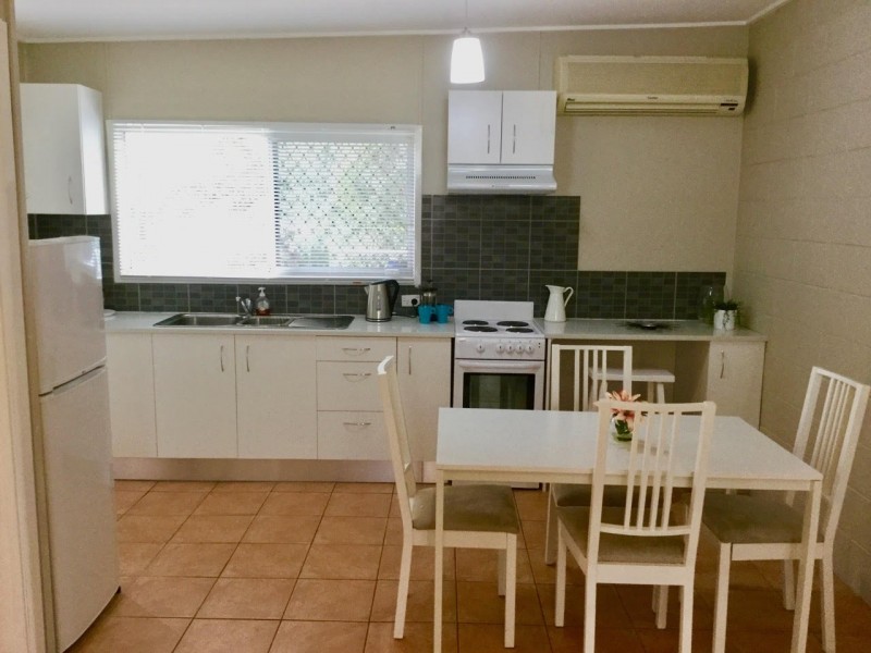 2/27 Hart Street, Beaudesert QLD 4285