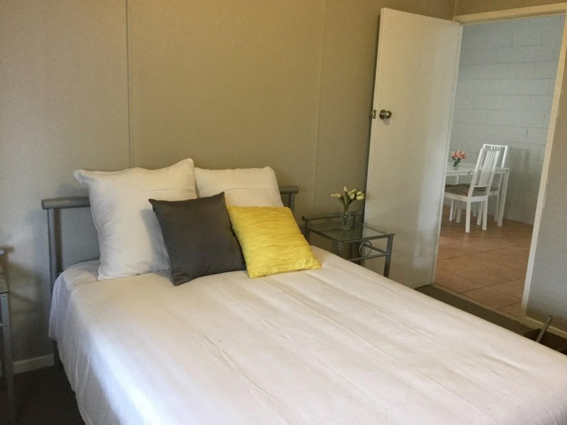 2/27 Hart Street, Beaudesert QLD 4285