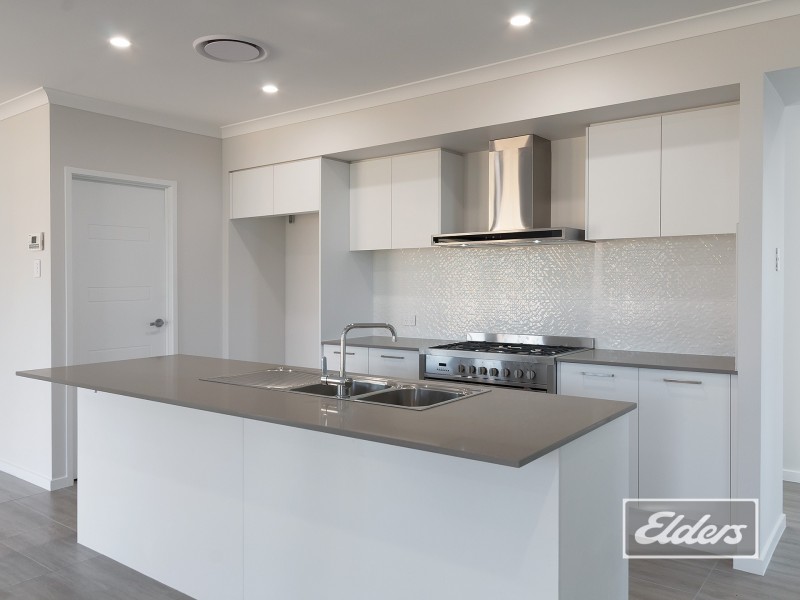 6 Walker Circuit, Jimboomba QLD 4280