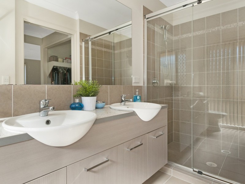 4 Range Court, Jimboomba QLD 4280