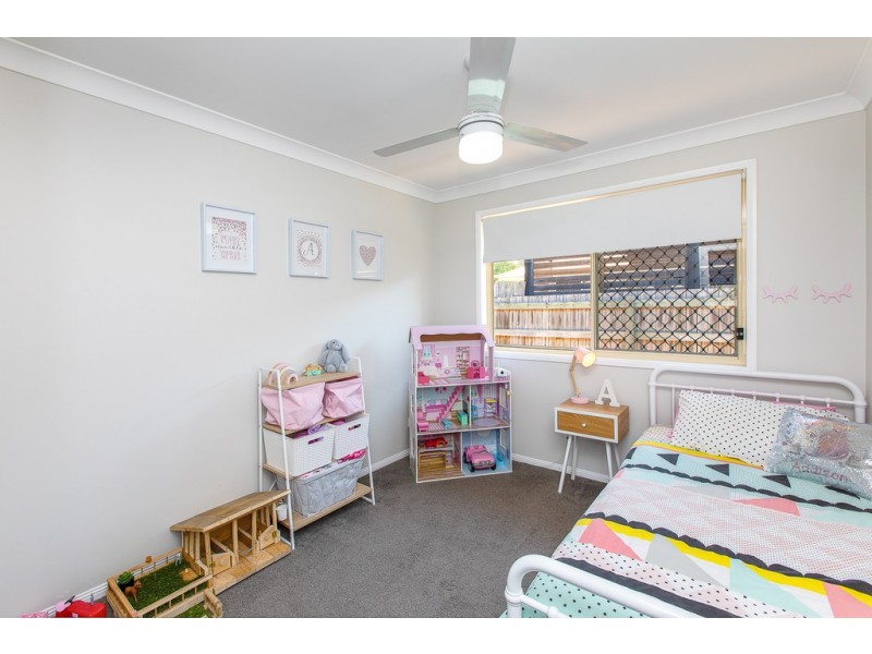 14 Golden Penda Drive, Flagstone QLD 4280