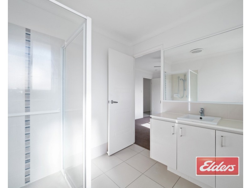 2 Lachlan Street, Gleneagle QLD 4285