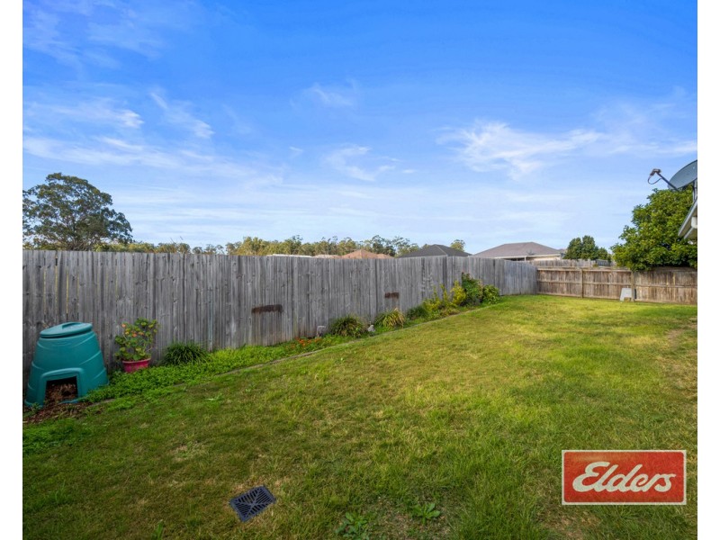 2 Lachlan Street, Gleneagle QLD 4285