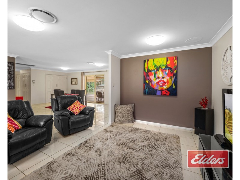 76 Eildon Close, Munruben QLD 4125