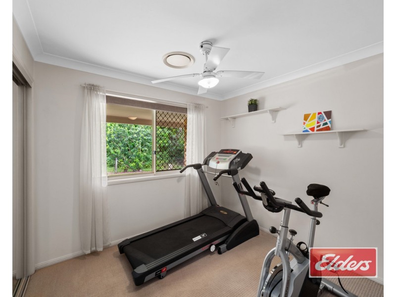 76 Eildon Close, Munruben QLD 4125