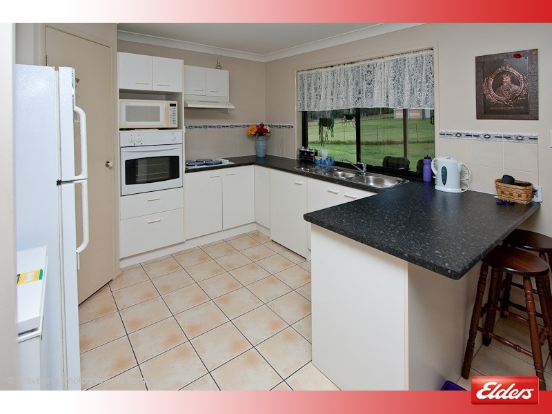 96 Bamboo Drive, Cedar Vale QLD 4285