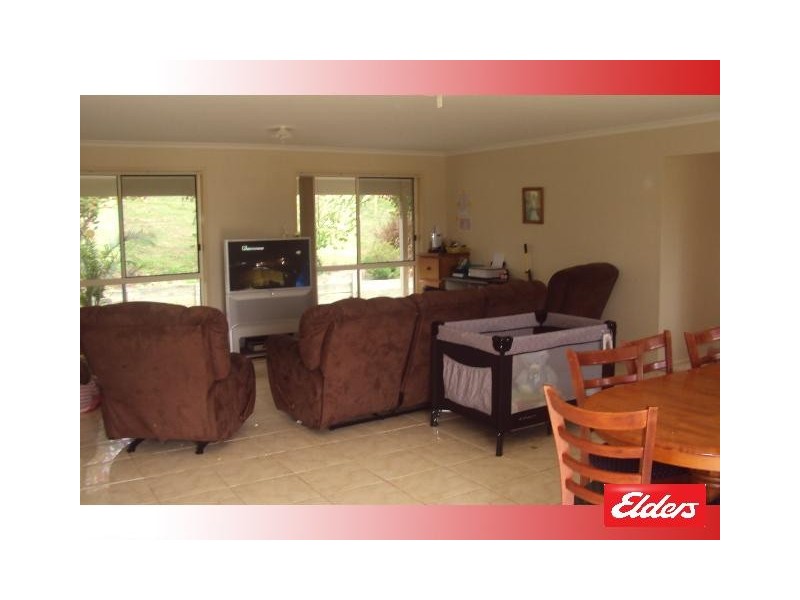 141 Walker Drive, Kooralbyn QLD 4285