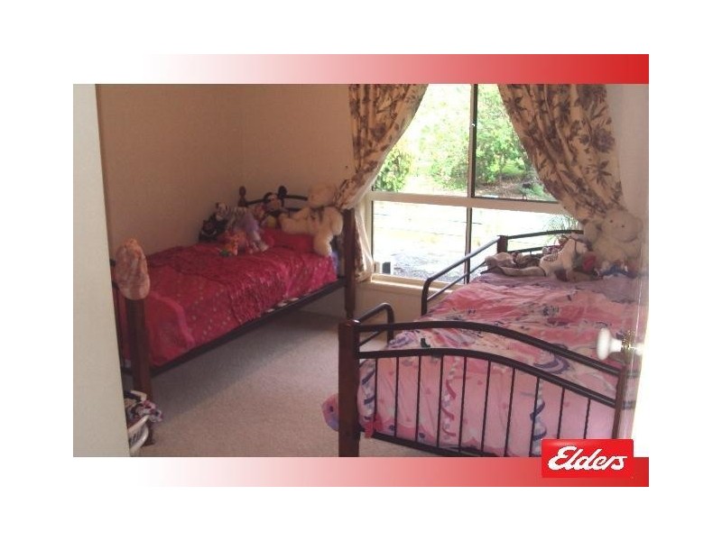 141 Walker Drive, Kooralbyn QLD 4285