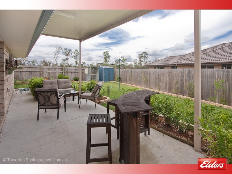30 Creekside Crescent, Jimboomba QLD 4280