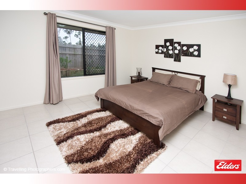 30 Creekside Crescent, Jimboomba QLD 4280