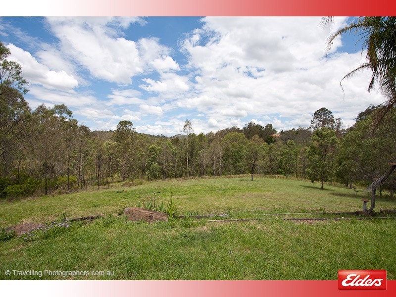 32 Barker Place, Kooralbyn QLD 4285