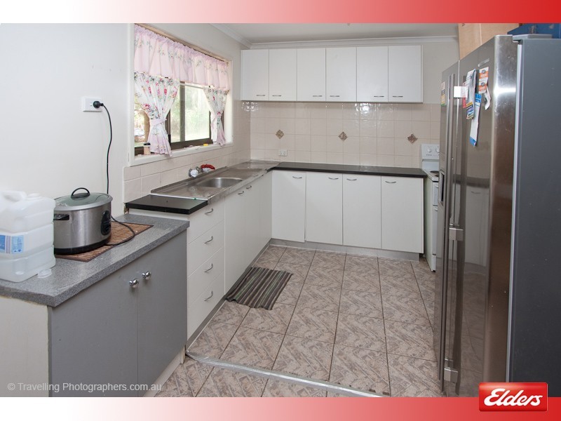 260 Scott Lane, North Maclean QLD 4280