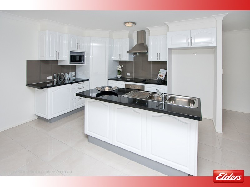 4 Parkside Drive, Jimboomba QLD 4280