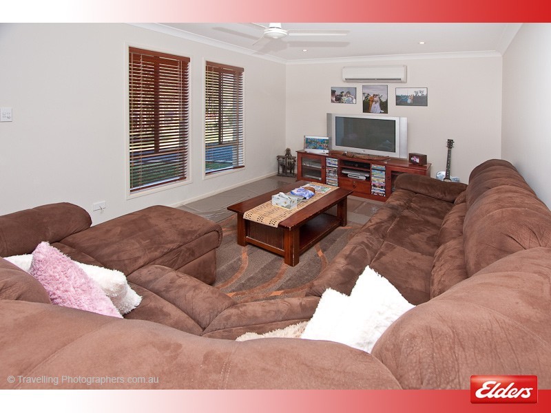185 Peppertree Dr, Jimboomba QLD 4280
