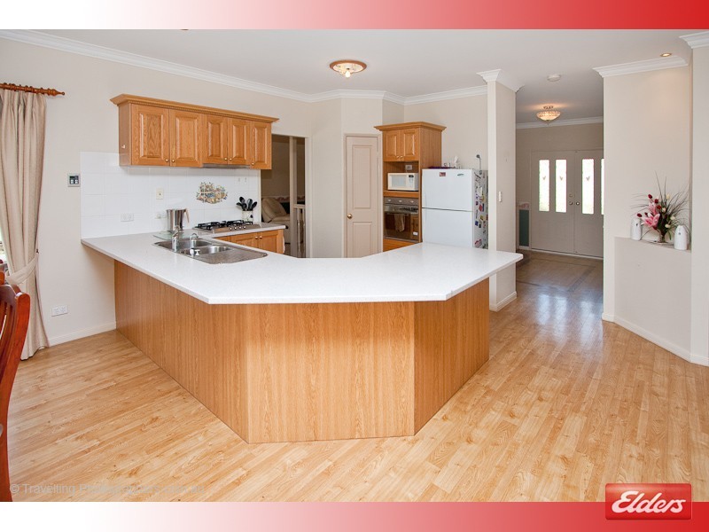 86 Red Cedar Crescent, Jimboomba QLD 4280