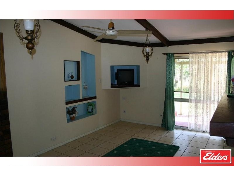 216 Lance Rd, North Maclean QLD 4280