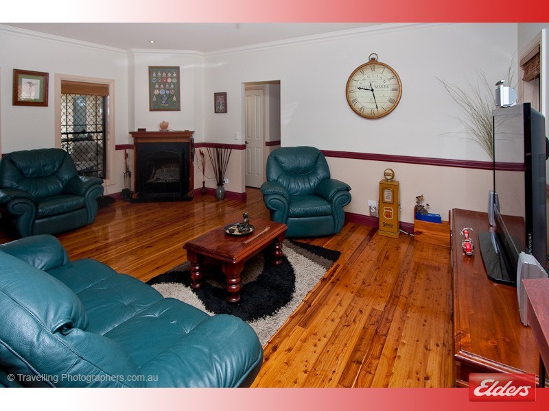 24 Silver Wattle Drive, Jimboomba QLD 4280