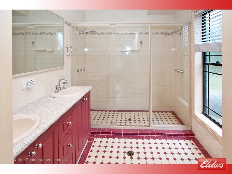 24 Silver Wattle Drive, Jimboomba QLD 4280