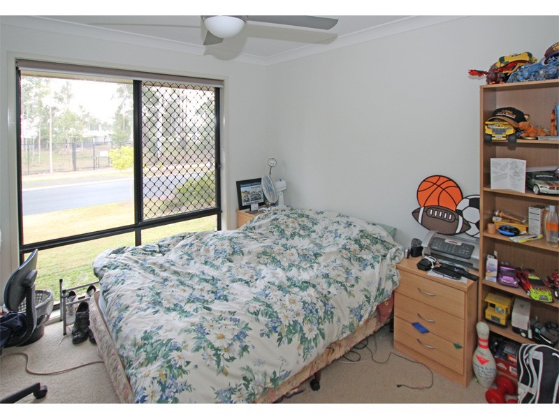 31 Golden Penda Drive, Jimboomba QLD 4280