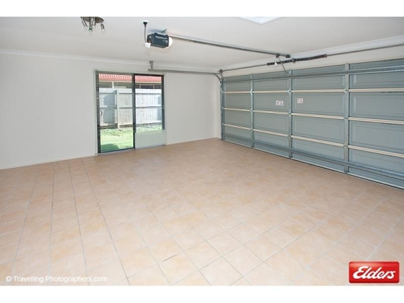 2 Hilltop Crescent, Jimboomba QLD 4280