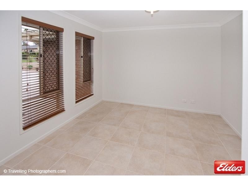 25 Cassowary Place, Jimboomba QLD 4280