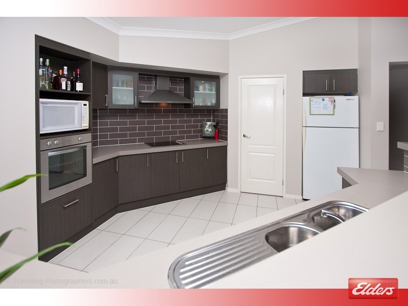 270 Caswell Rd, Cedar Vale QLD 4285