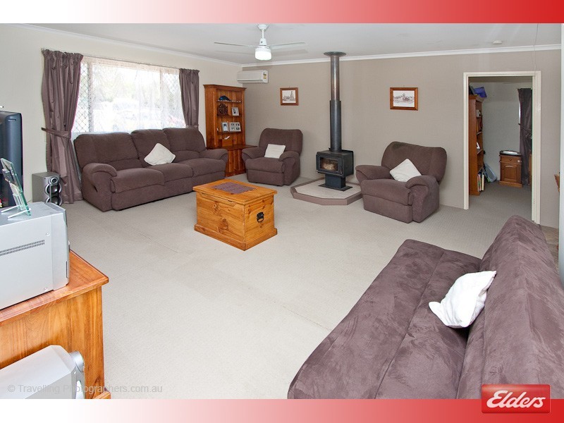 8 Hobwee Street, Veresdale QLD 4285