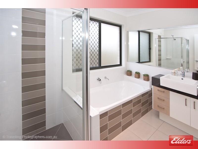 7 Wildwood Crescent, Jimboomba QLD 4280