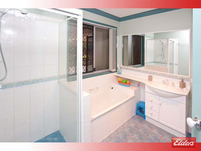 13 Pale Oak Court, Jimboomba QLD 4280