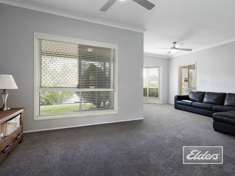 1 Pink Myrtle Court, Jimboomba QLD 4280