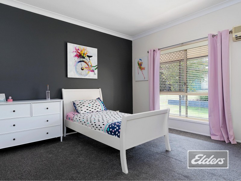 1 Pink Myrtle Court, Jimboomba QLD 4280