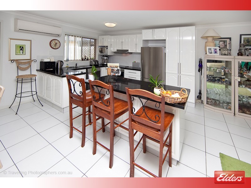 15 Creekside Crescent, Jimboomba QLD 4280