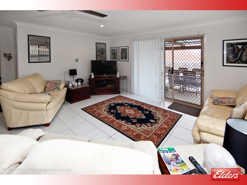 15 Creekside Crescent, Jimboomba QLD 4280