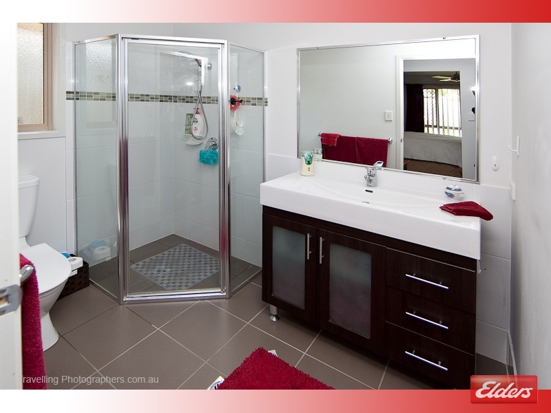 15 Creekside Crescent, Jimboomba QLD 4280