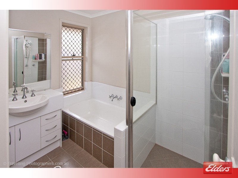 19 Golden Penda Drive, Jimboomba QLD 4280