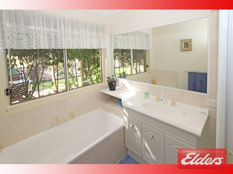 75 Silver Wattle Drive, Jimboomba QLD 4280