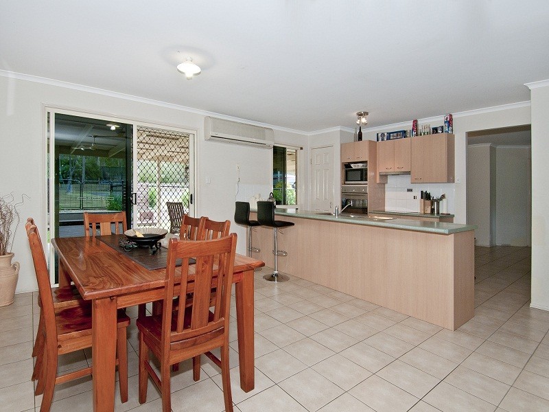 2 Turpentine Drive, Cedar Vale QLD 4285