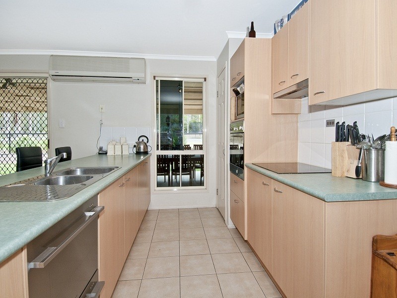 2 Turpentine Drive, Cedar Vale QLD 4285