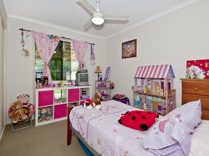 2 Turpentine Drive, Cedar Vale QLD 4285