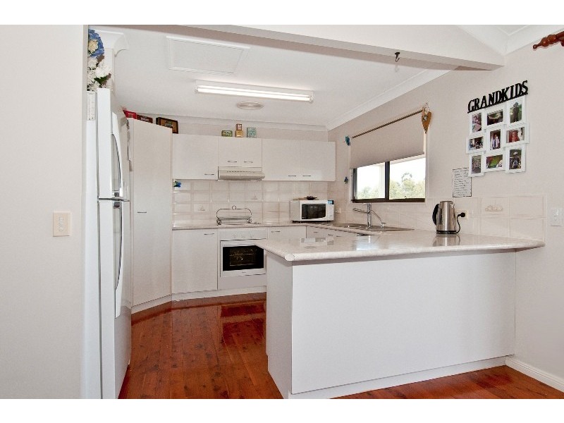 2 Whitaker Road, Cedar Grove QLD 4285