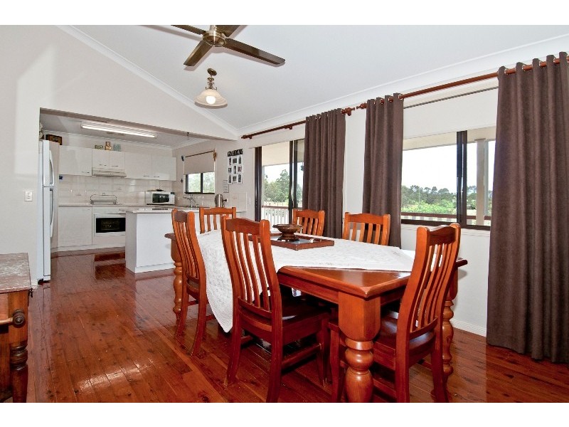 2 Whitaker Road, Cedar Grove QLD 4285